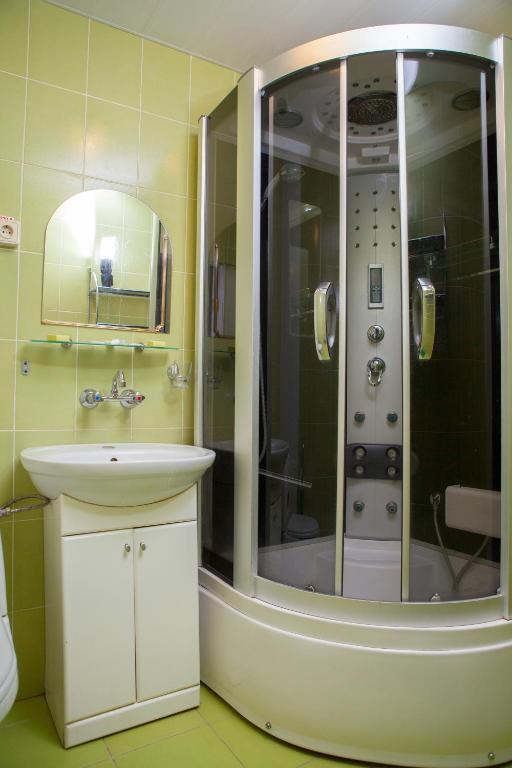Hotel Vinnytsia Sawoy Quarto foto