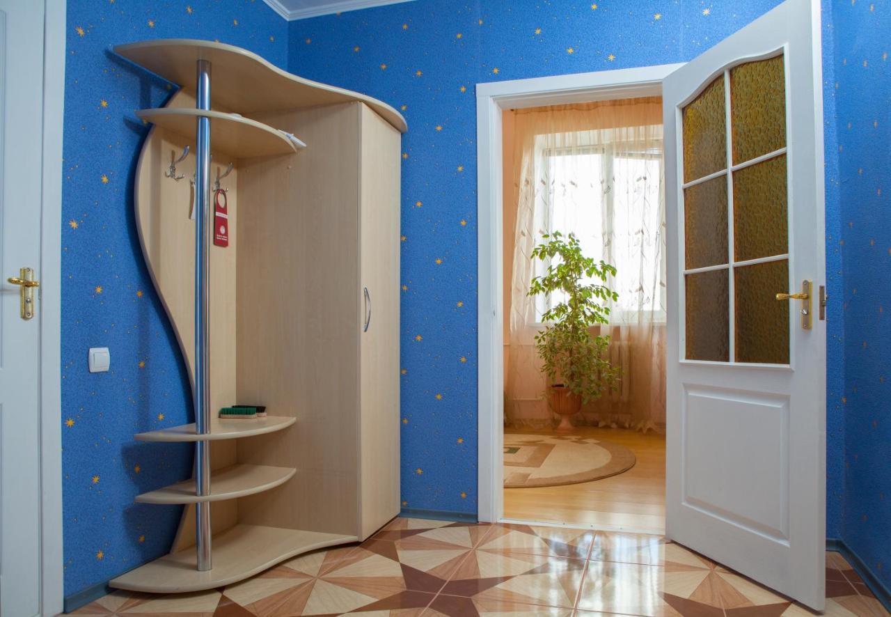 Hotel Vinnytsia Sawoy Quarto foto
